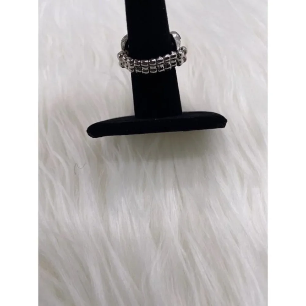 Paparazzi Jewerly- Distractingly Demure‎ Sliver Ring-Item 56